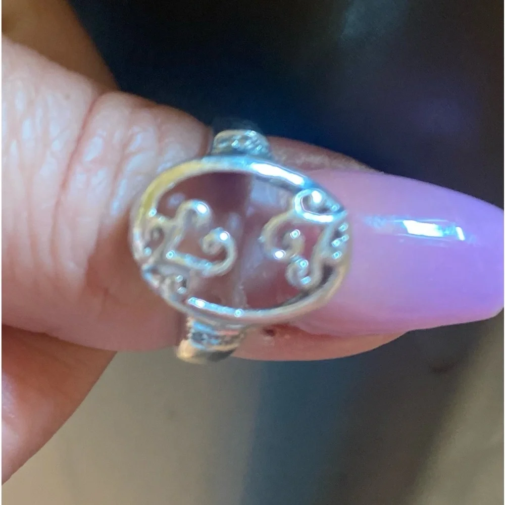 Open heart ring - Picture 1 of 2